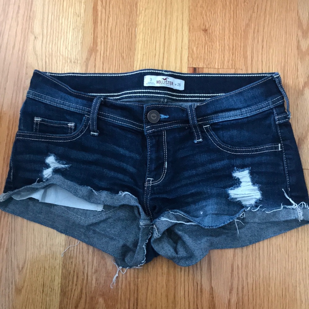 Dark Wash Short Shorts